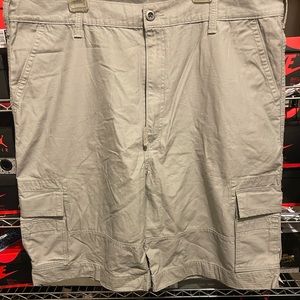 Levi's Cargo shorts